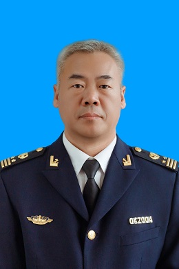 郑宝东.jpg