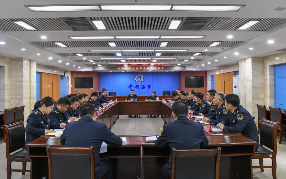 河北海事局局长张铁军、纪检组组长马晓雪一行到曹妃甸海事局督导调研