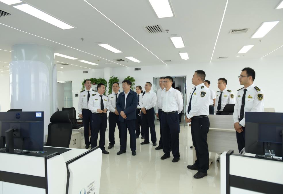 河北海事局局长张铁军到曹妃甸海事局督导调研